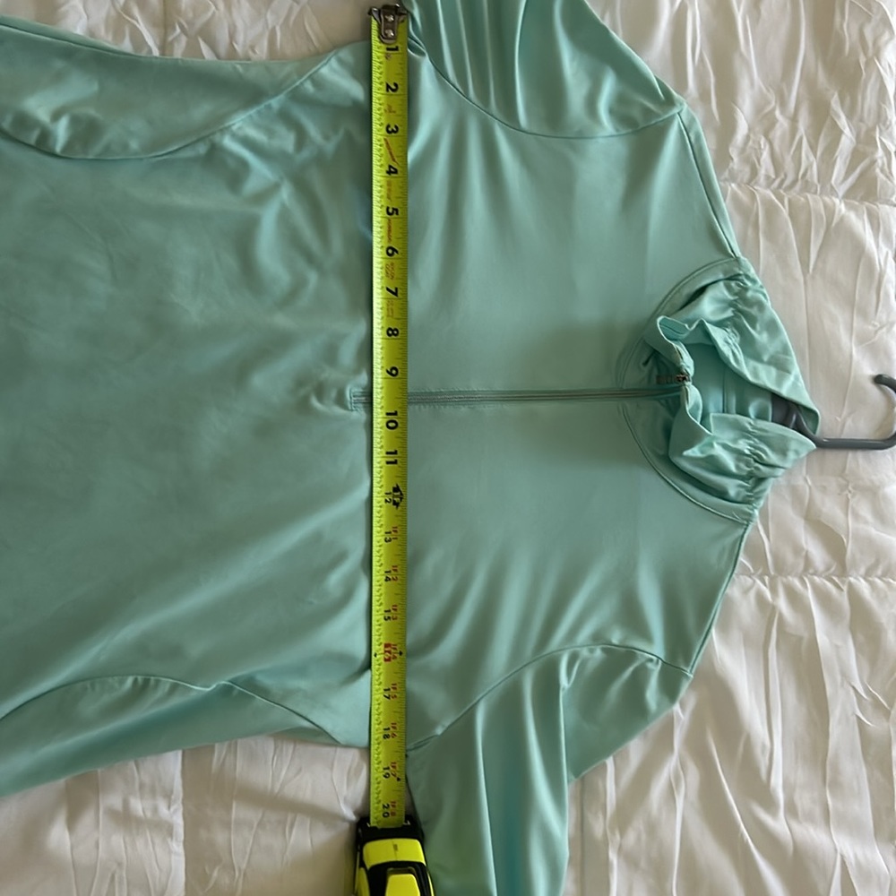Tail Pullover - Picture 3 of 3